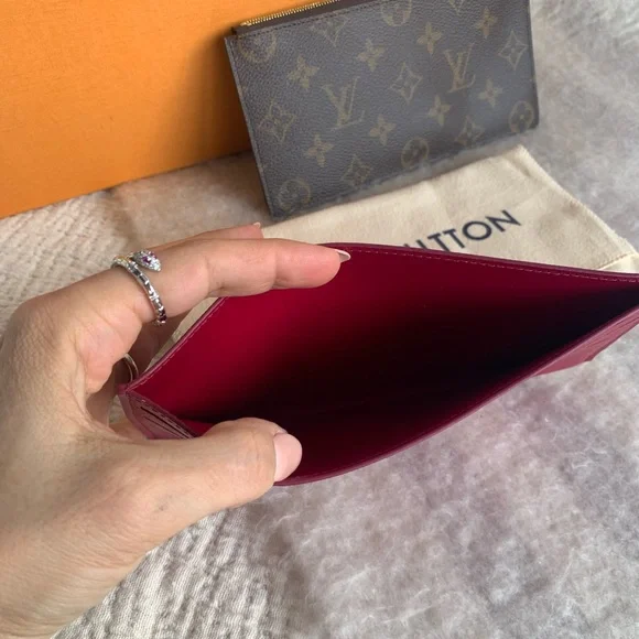 COPY - Red Felicie Insert ❤️❤️ - Picture 3 of 3